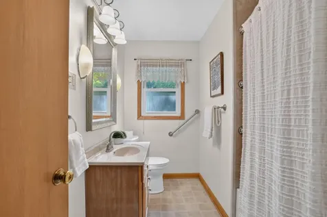 3083 Wilder Street N Roseville MN 55113