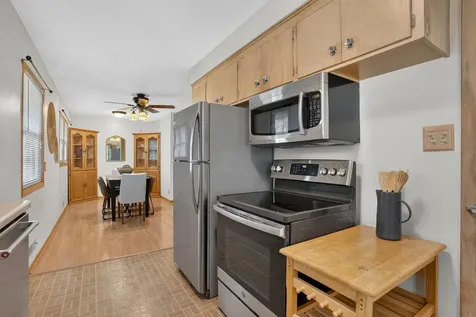 3083 Wilder Street N Roseville MN 55113