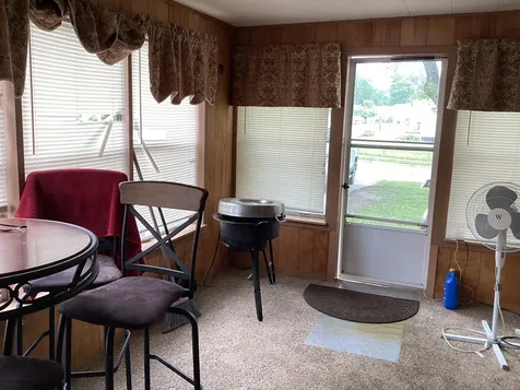 413 Hawthorne Street E Albert Lea MN 56007
