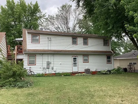 413 Hawthorne Street E Albert Lea MN 56007