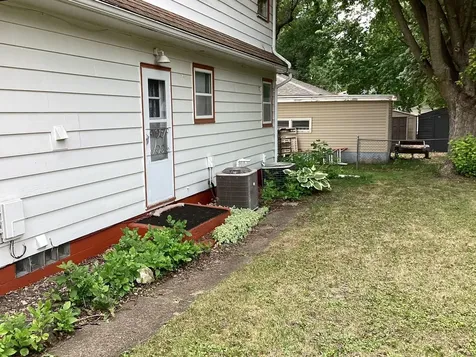 413 Hawthorne Street E Albert Lea MN 56007
