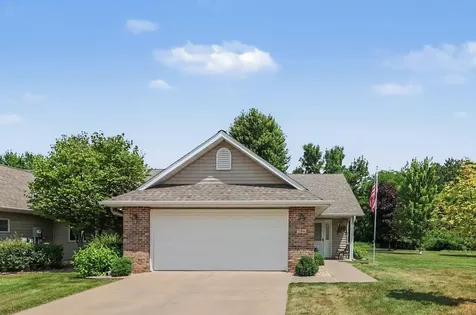 594 Cherrywood Court Red Wing MN 55066