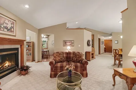 594 Cherrywood Court Red Wing MN 55066