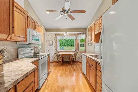 594 Cherrywood Court Red Wing MN 55066