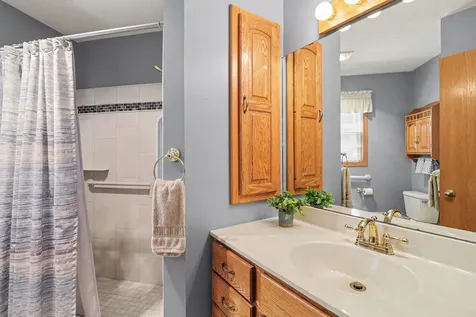 594 Cherrywood Court Red Wing MN 55066