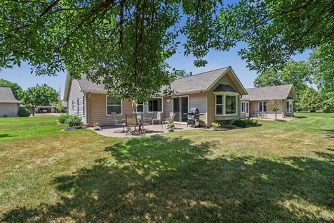 594 Cherrywood Court Red Wing MN 55066