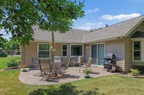 594 Cherrywood Court Red Wing MN 55066