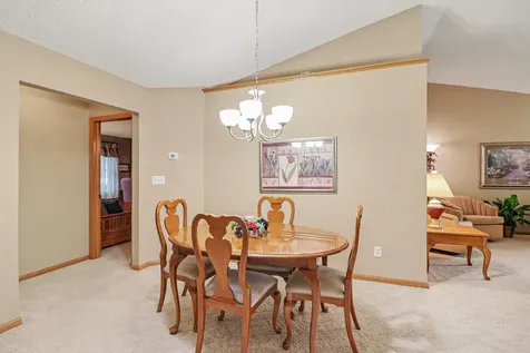 594 Cherrywood Court Red Wing MN 55066