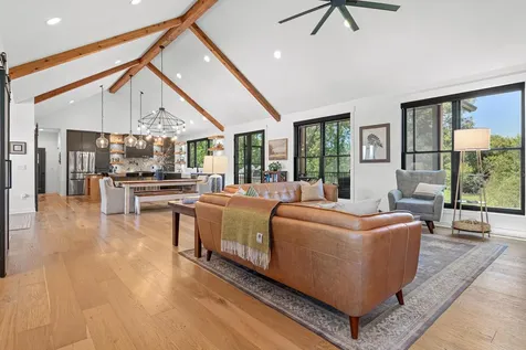 7575 Greenfield Road Loretto MN 55357
