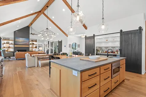 7575 Greenfield Road Loretto MN 55357