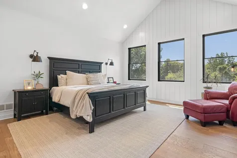 7575 Greenfield Road Loretto MN 55357