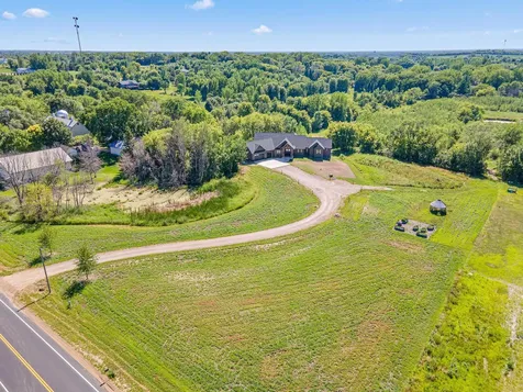 7575 Greenfield Road Loretto MN 55357