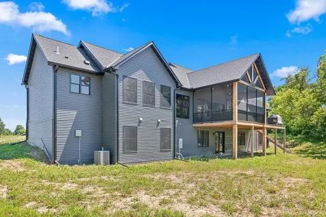 7575 Greenfield Road Loretto MN 55357