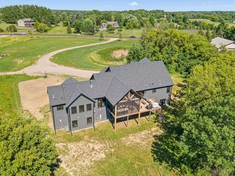 7575 Greenfield Road Loretto MN 55357