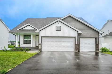 5832 178th Street W Lakeville MN 55044