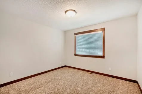 5832 178th Street W Lakeville MN 55044