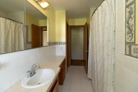 7124 2nd Avenue S Richfield MN 55423