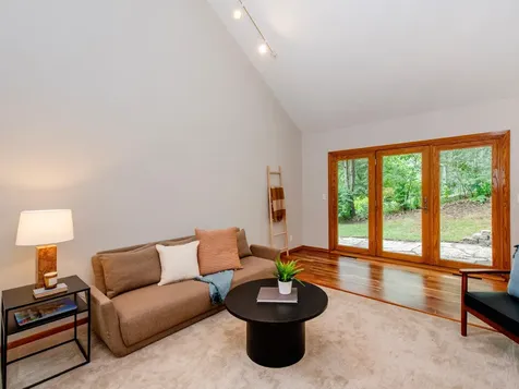 13900 Hill Ridge Drive Hopkins MN 55305