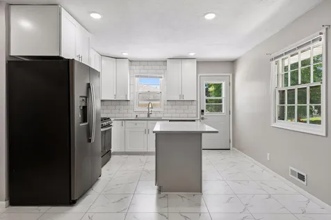 8209 Beard Road Bloomington MN 55431