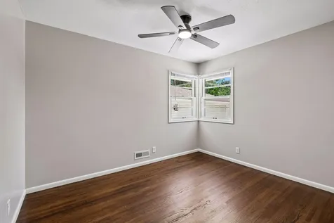 8209 Beard Road Bloomington MN 55431