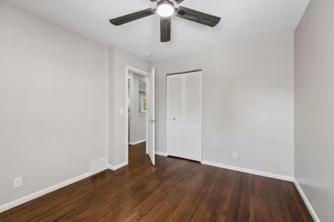 8209 Beard Road Bloomington MN 55431