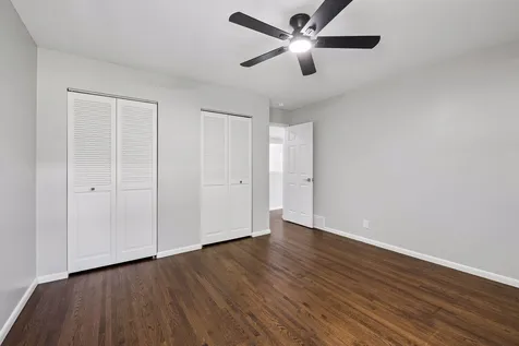 8209 Beard Road Bloomington MN 55431