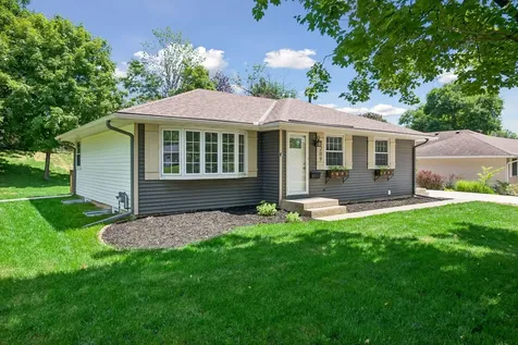 8209 Beard Road Bloomington MN 55431