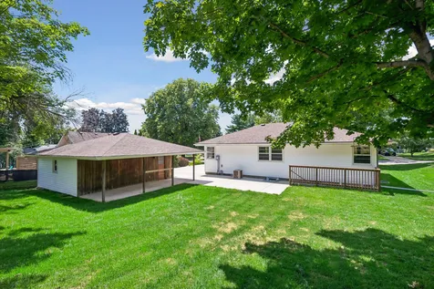 8209 Beard Road Bloomington MN 55431