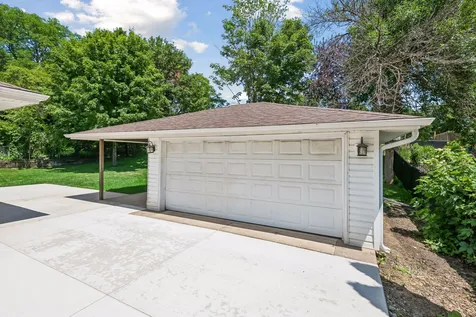 8209 Beard Road Bloomington MN 55431