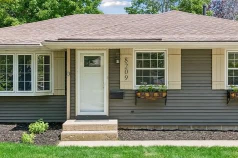 8209 Beard Road Bloomington MN 55431