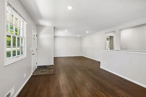 8209 Beard Road Bloomington MN 55431