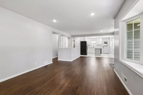 8209 Beard Road Bloomington MN 55431
