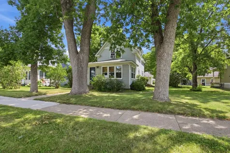 319 S Miller Avenue Litchfield MN 55355