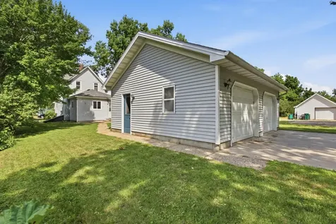 319 S Miller Avenue Litchfield MN 55355