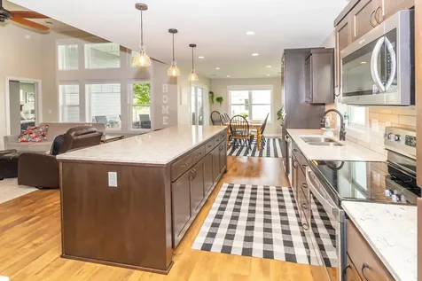 4897 Bluebell Loop S Fargo ND 58104