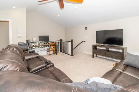 4897 Bluebell Loop S Fargo ND 58104