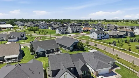 4897 Bluebell Loop S Fargo ND 58104