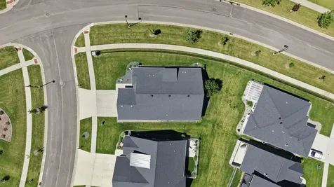 4897 Bluebell Loop S Fargo ND 58104