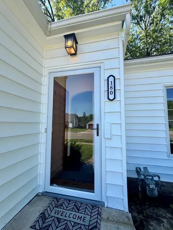 180 Bernard Street E West Saint Paul MN 55118