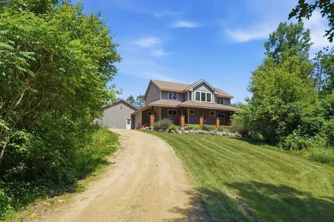 650 222nd Avenue Somerset WI 54025