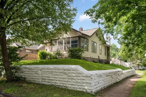 837 Pedersen Street Saint Paul MN 55119
