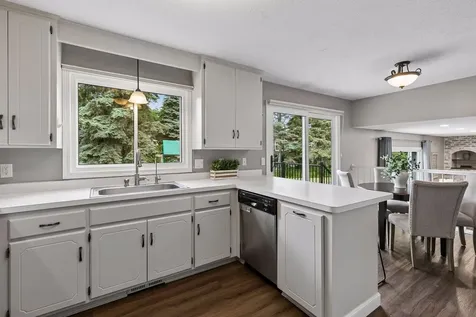 14945 Dundee Avenue Apple Valley MN 55124