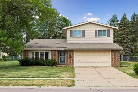 14945 Dundee Avenue Apple Valley MN 55124