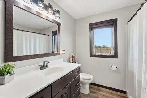 716 W 8th Street Litchfield MN 55355
