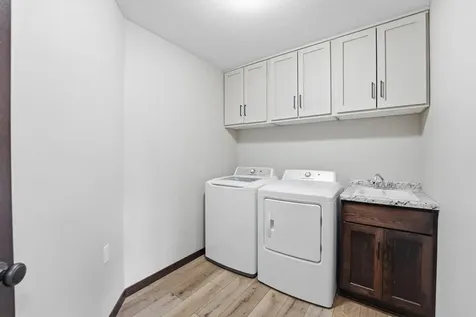 716 W 8th Street Litchfield MN 55355