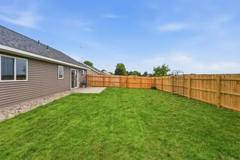 716 W 8th Street Litchfield MN 55355