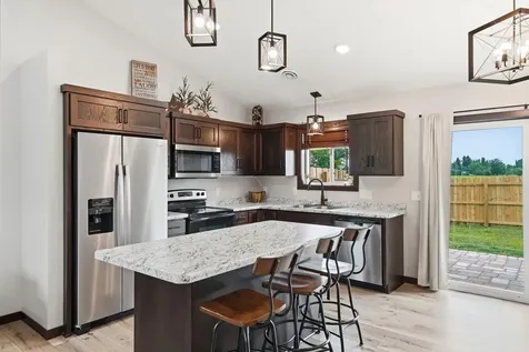 716 W 8th Street Litchfield MN 55355