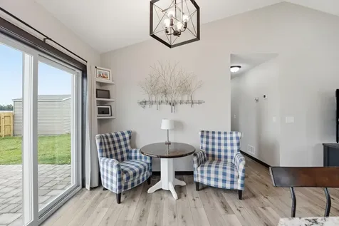 716 W 8th Street Litchfield MN 55355