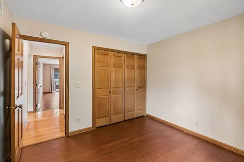 1592 Bellows Street West Saint Paul MN 55118