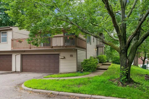 1592 Bellows Street West Saint Paul MN 55118